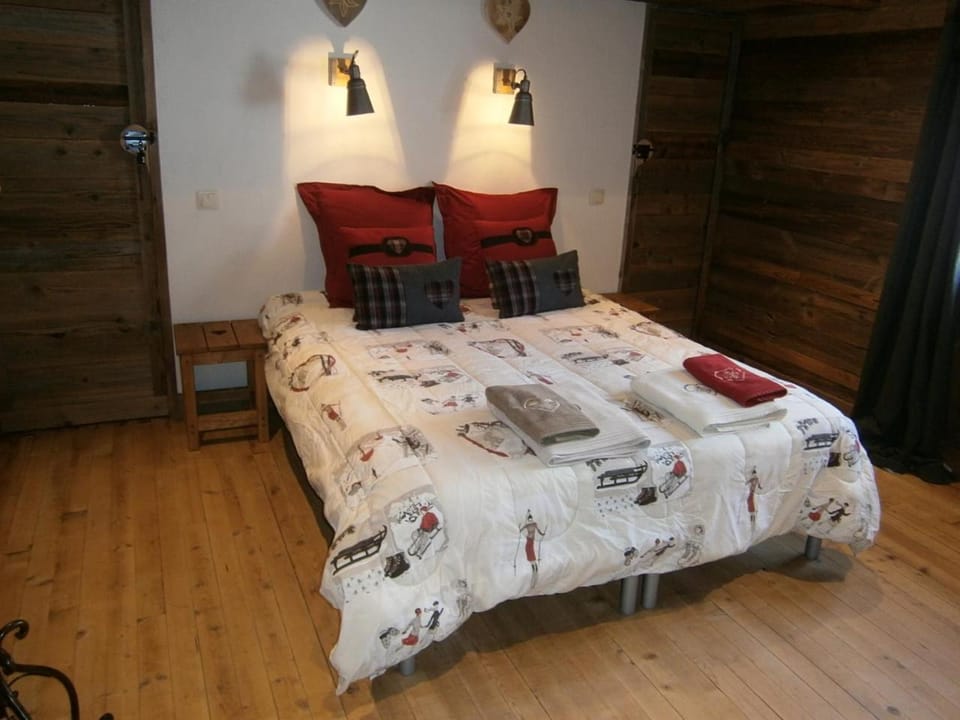 Chambres d'hôtes de charme Douglas Bed and Breakfast in Samoëns