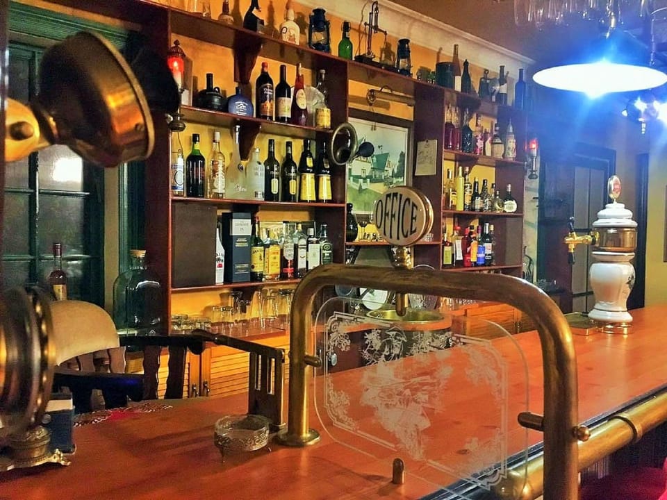 Lounge or bar