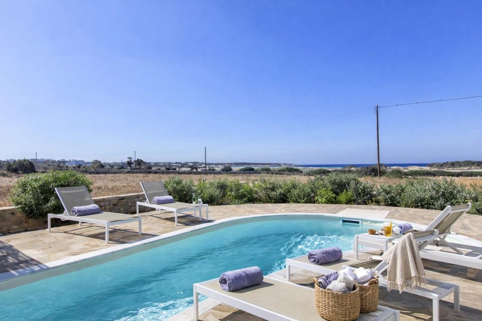 Villa Glyfada, 100m From the Beach Villa in Naxos, Naxos and Lesser Cyclades, Greece