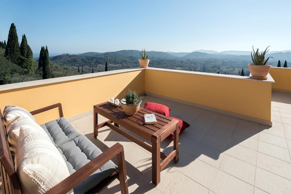 Balcony/Terrace, Seating area, City view, Garden view, Pool view, Sea view