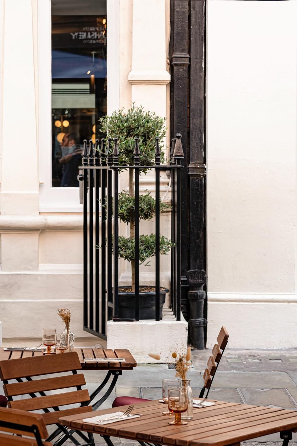 Patio, Restaurant/places to eat, Facade/entrance, Breakfast