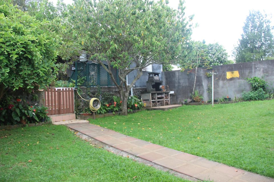 LE Colibri Bed and Breakfast in Réunion