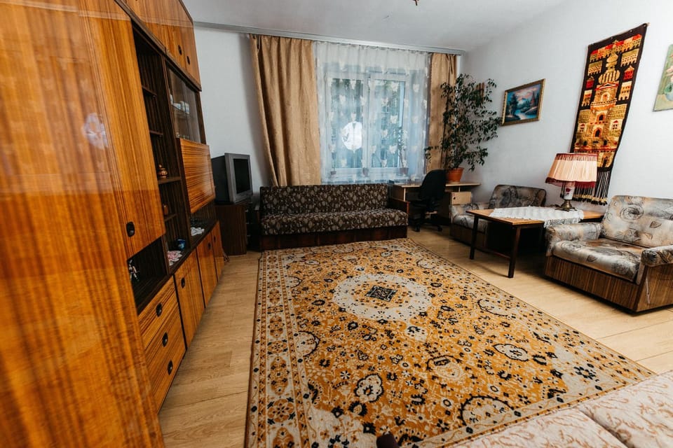 Feel The Old Socialist Style Apartment Apartment in Krakow