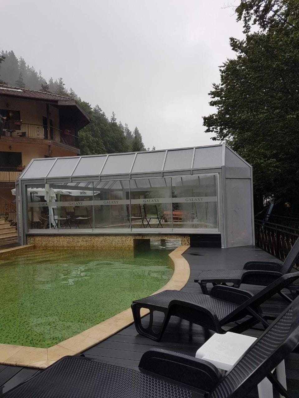 Garden, Swimming pool