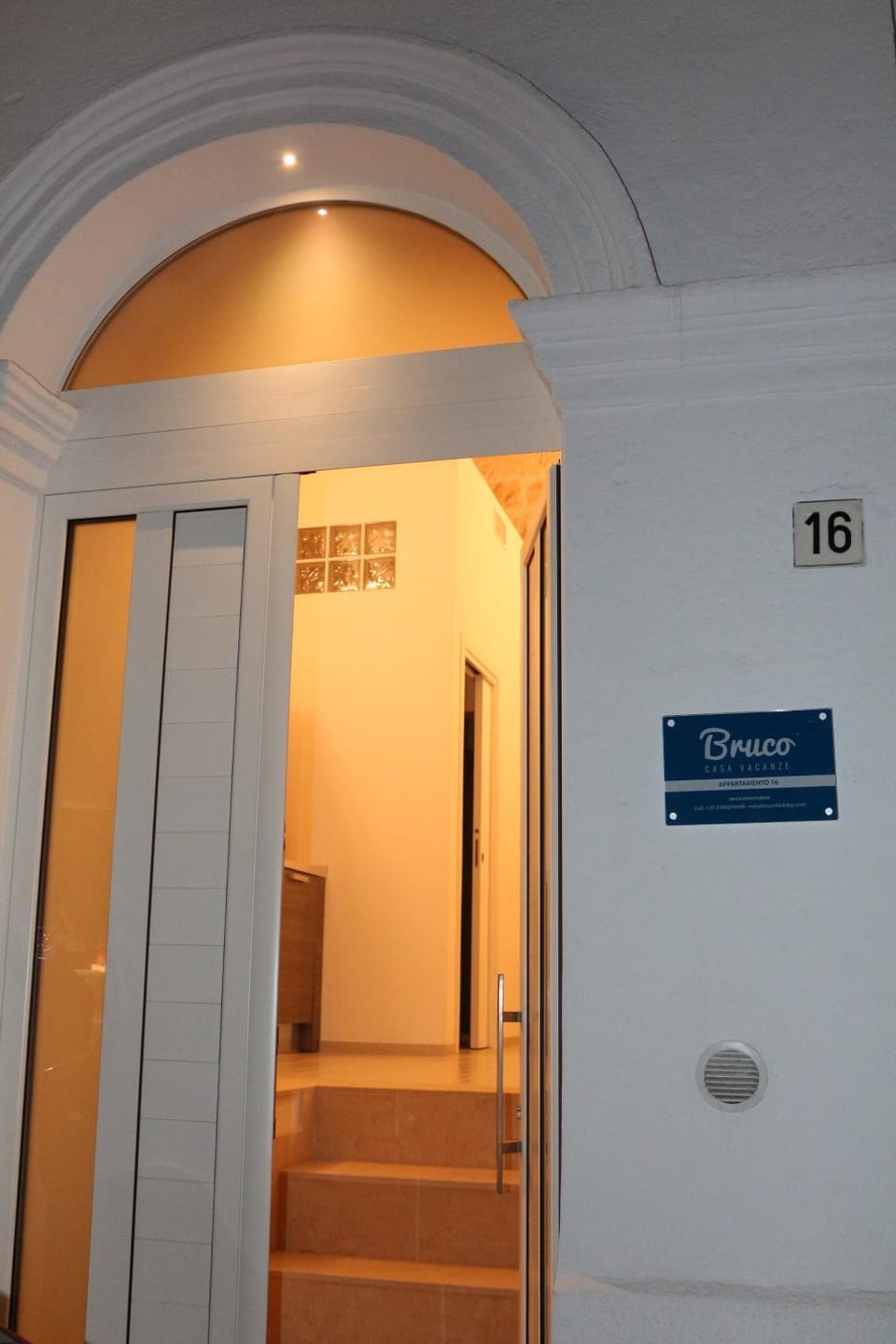 Facade/entrance, Property logo or sign