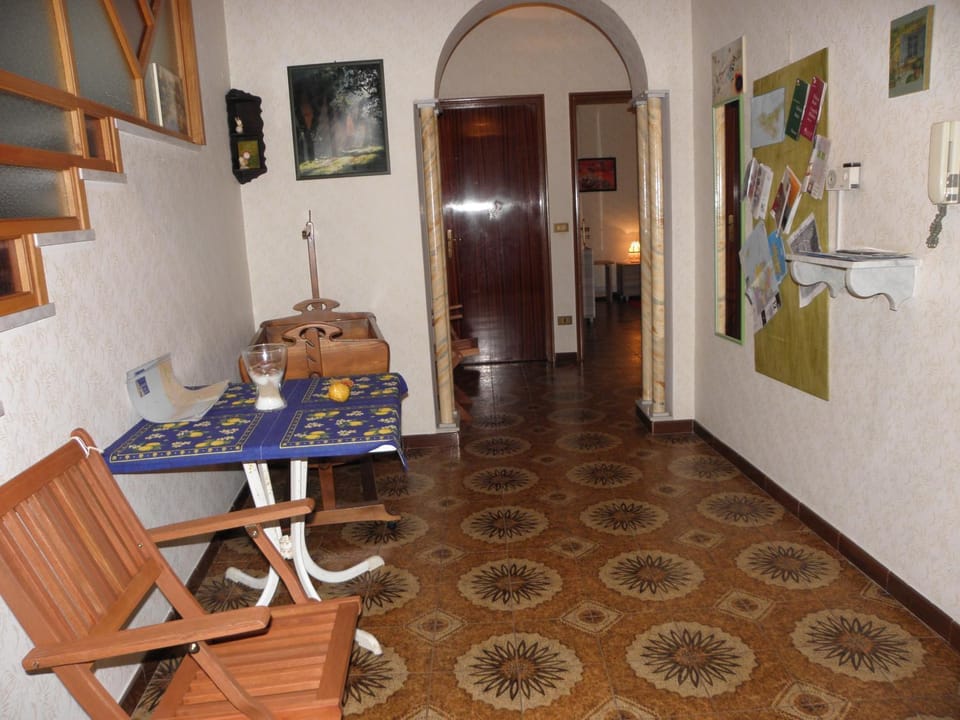 Seating area