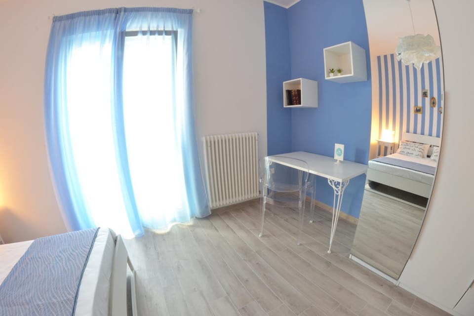 Bed, Balcony/Terrace, Bedroom