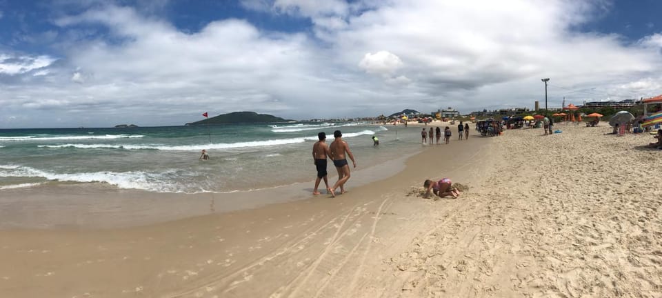 Apartamento Maravilhoso em Florianópolis na Praia dos Ingleses com piscina Apartment in Florianopolis