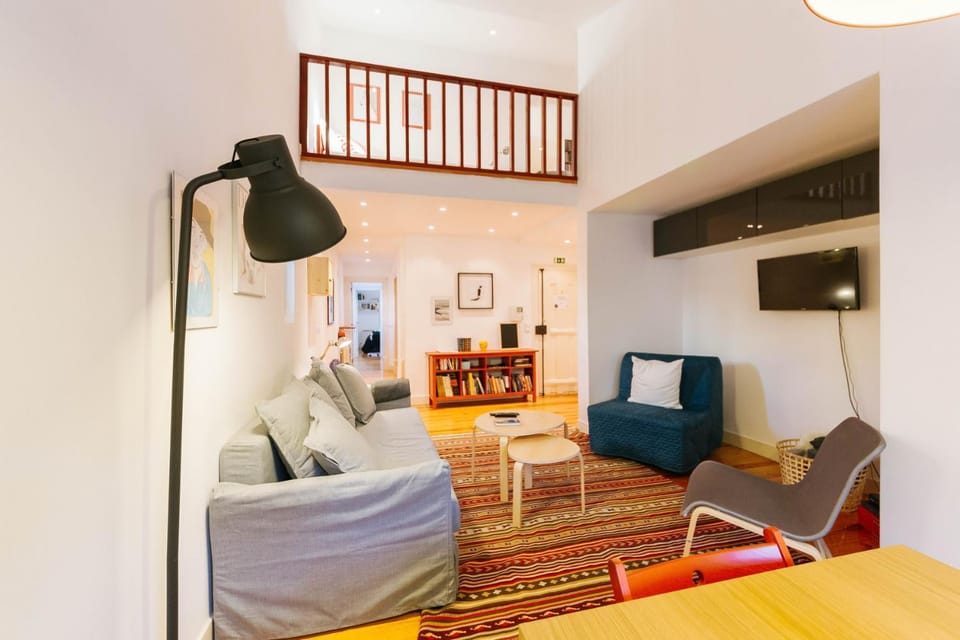 Communal lounge/ TV room, Living room