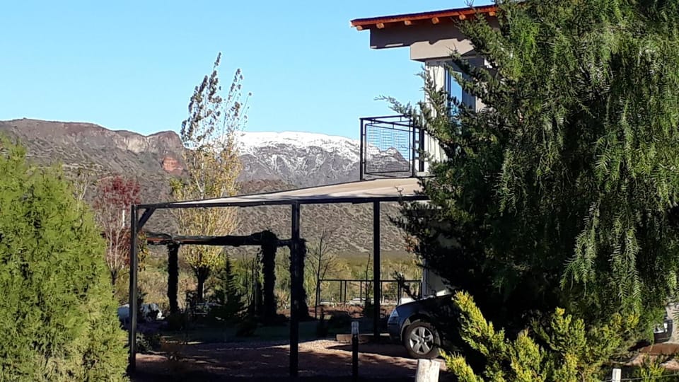 Property building, Bird's eye view, Garden, Mountain view
