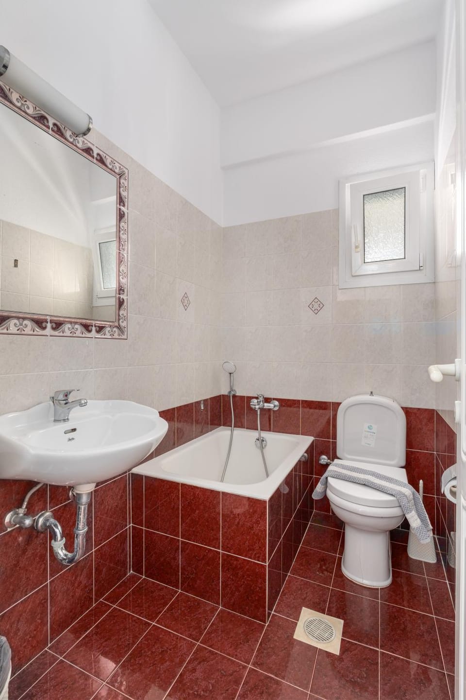 Ornos Apartments Apartment in Mykonos, Mikonos 846 00, Greece