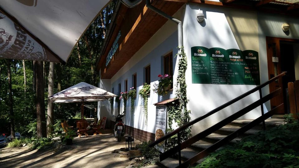 Penzion Jezero Bed and Breakfast in South Moravian Region