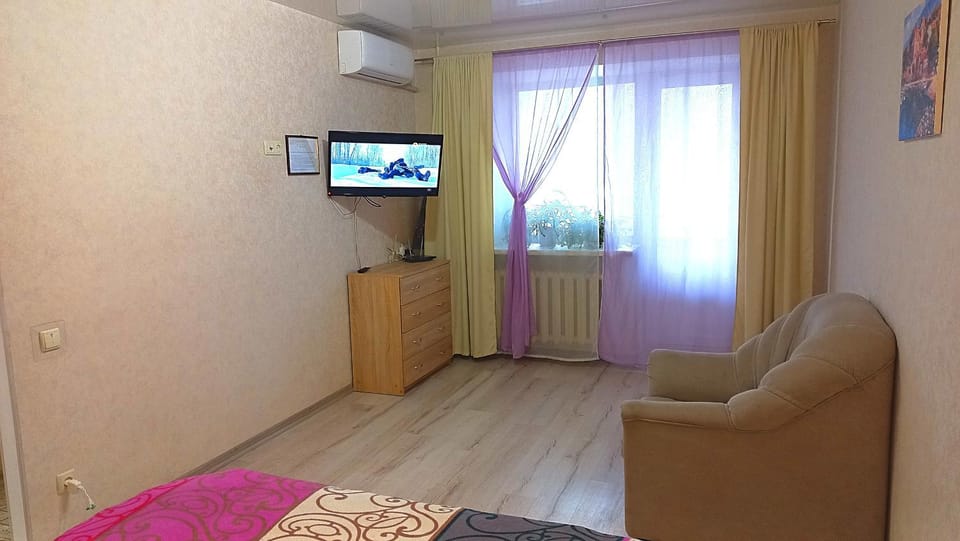Apartment - Generala Petrova Street Apartment in Odessa