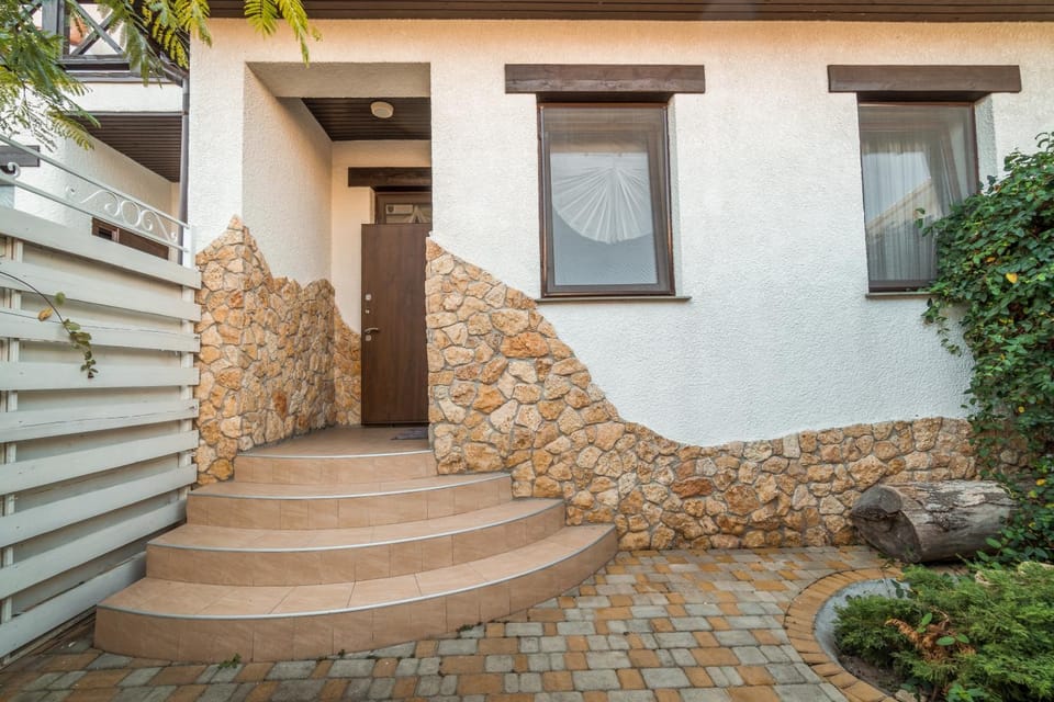 Villa Bugaz House in Odessa Oblast