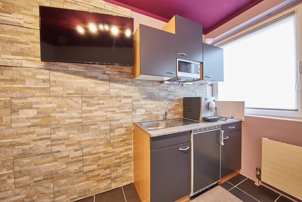 TV and multimedia, Kitchen or kitchenette