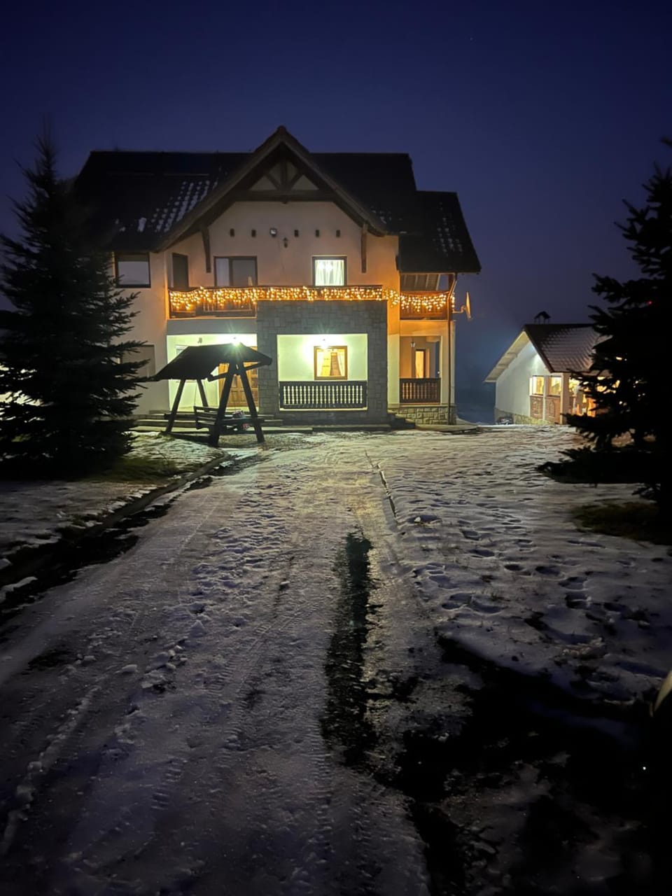 Property building, Night