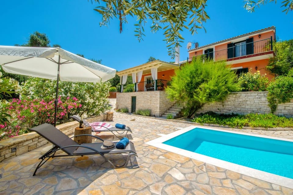 Patio, Swimming pool