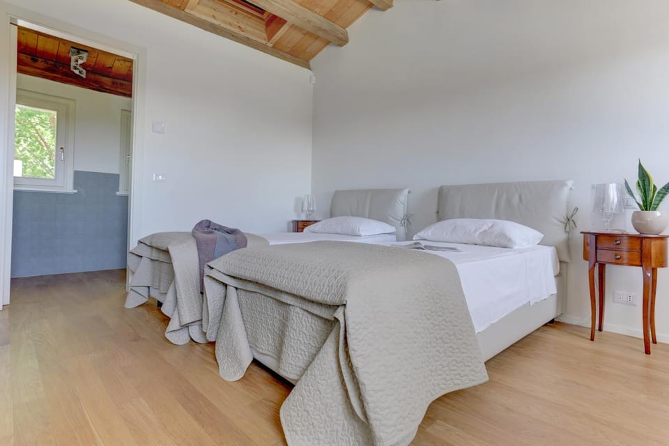 Il Vigneto di Montefreddo- My Extra Home Apartment in Marche