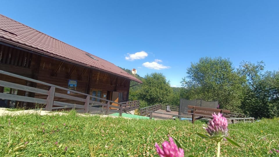 Cottage Kurshevel Country House in Lviv Oblast