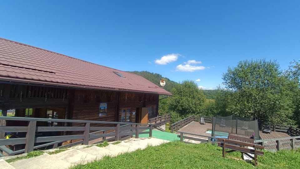 Cottage Kurshevel Country House in Lviv Oblast