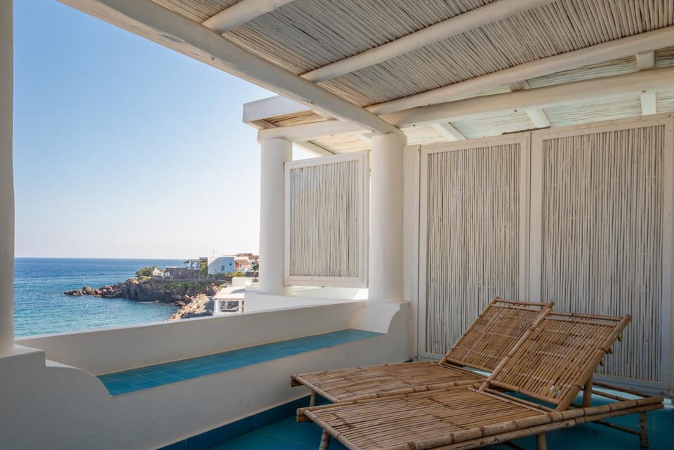 Balcony/Terrace, Sea view, sunbed