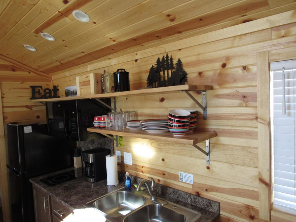 Kingman KOA Campground/ 
RV Resort in Kingman