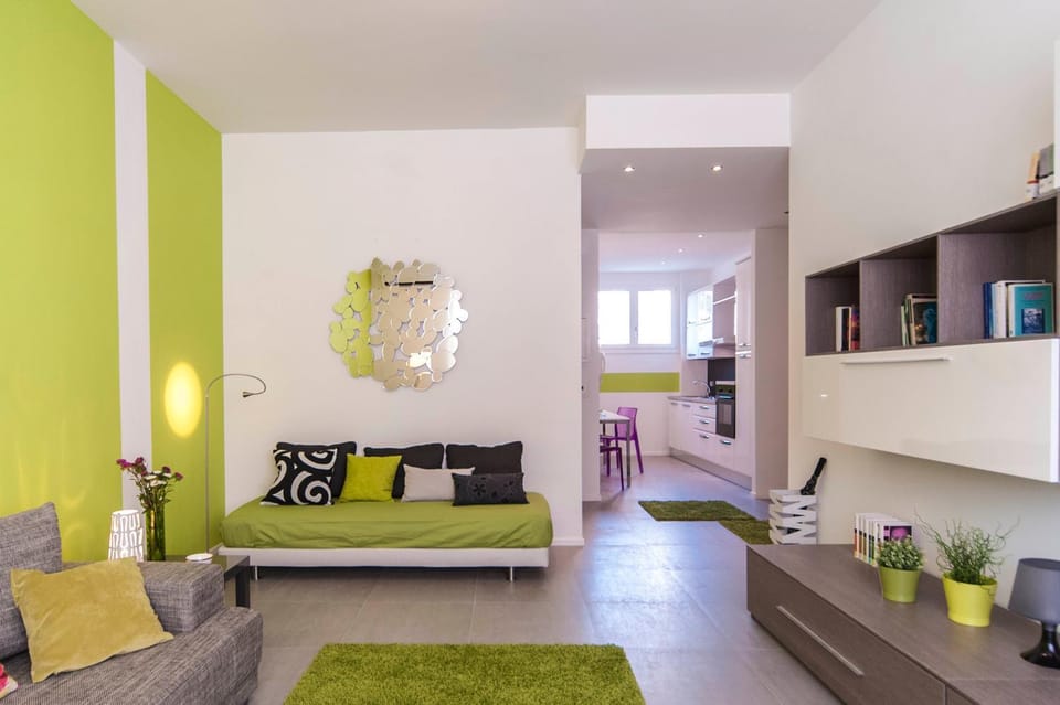 Communal lounge/ TV room, Communal kitchen