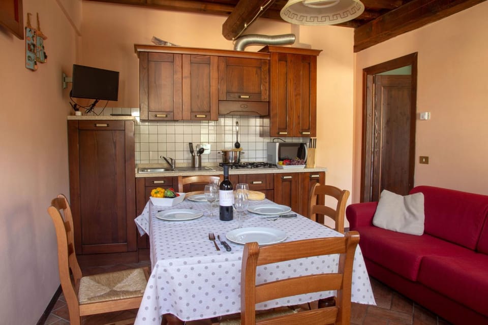 Kitchen or kitchenette, Living room, Dining area