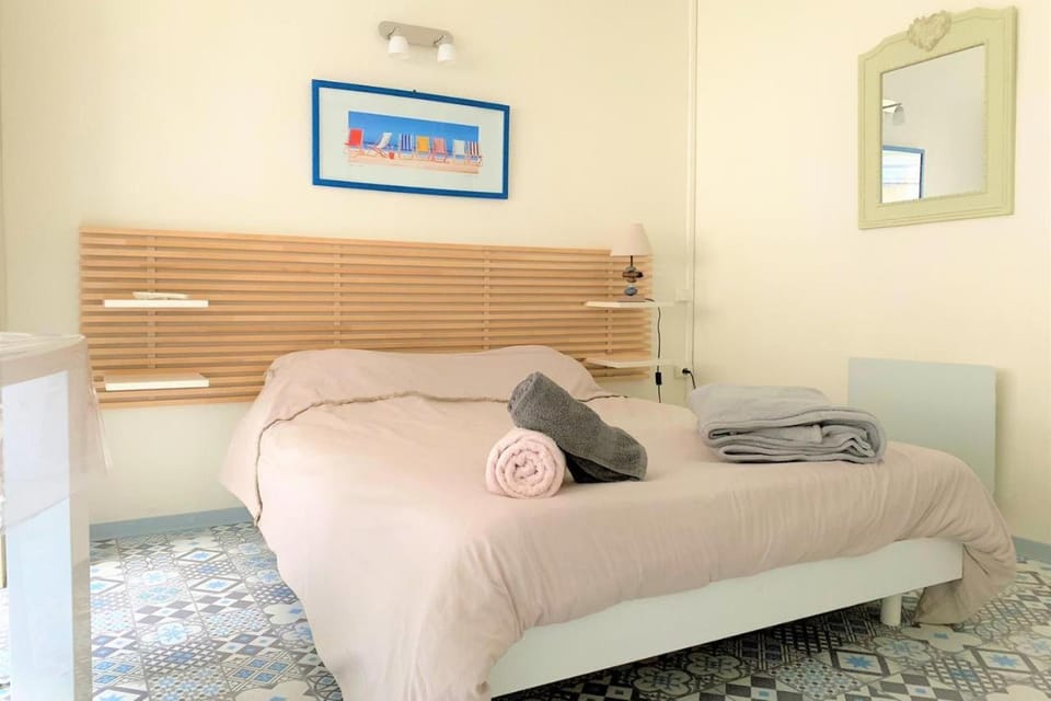 A l'Ancre Bleue Apartment in Normandy