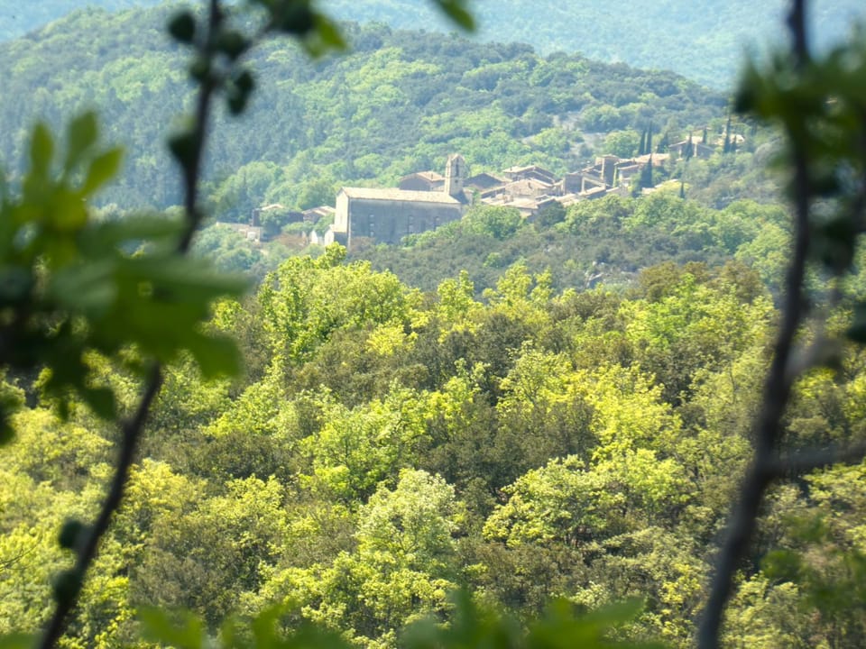 Nearby landmark, Mountain view