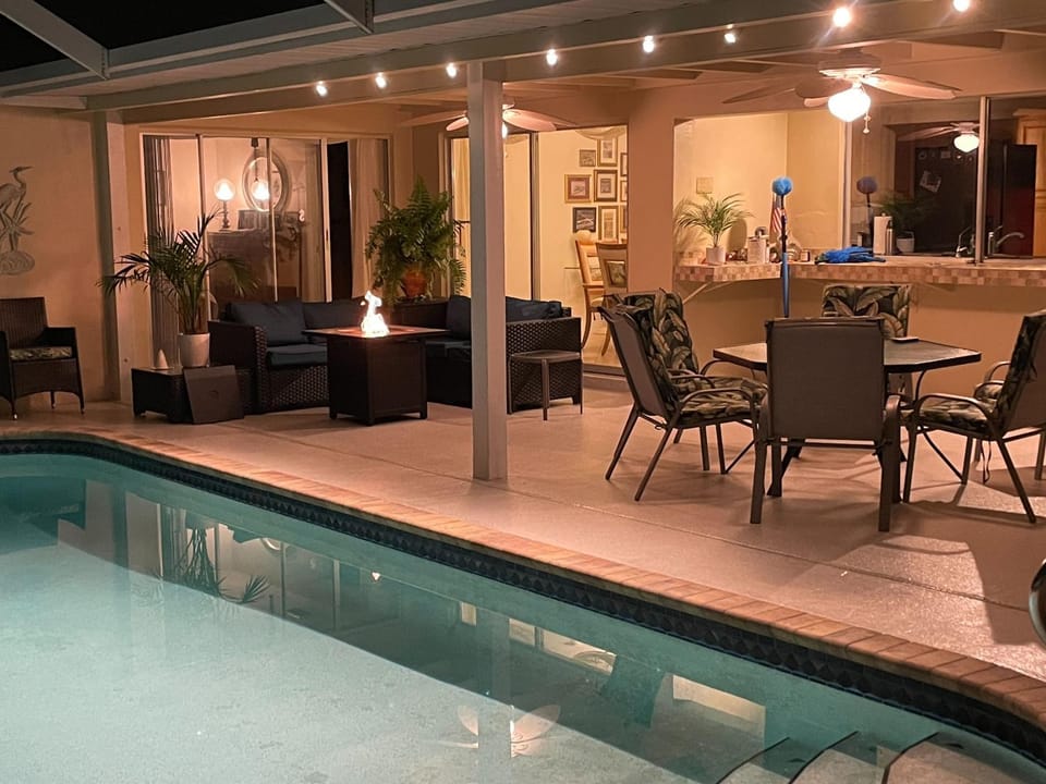 Lounge or bar, Seating area
