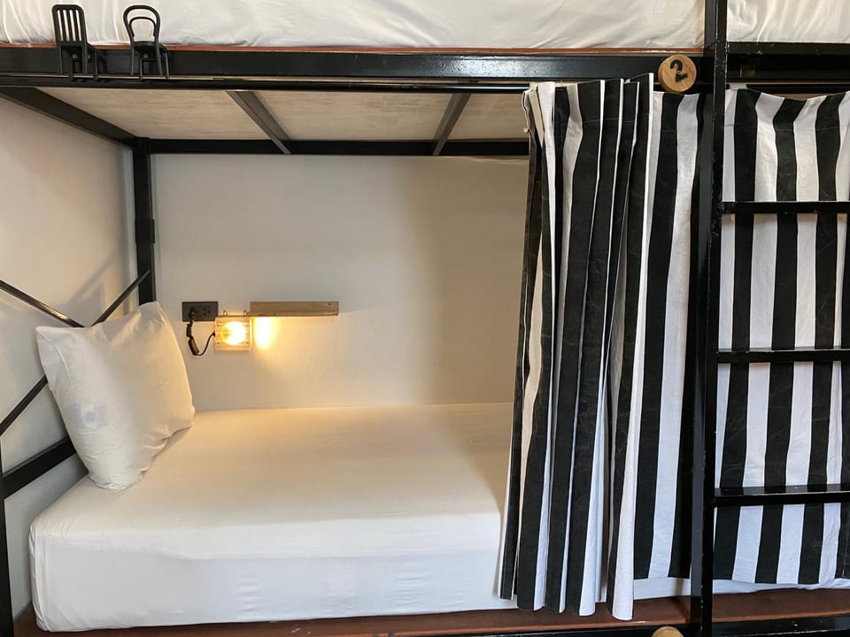 bunk bed