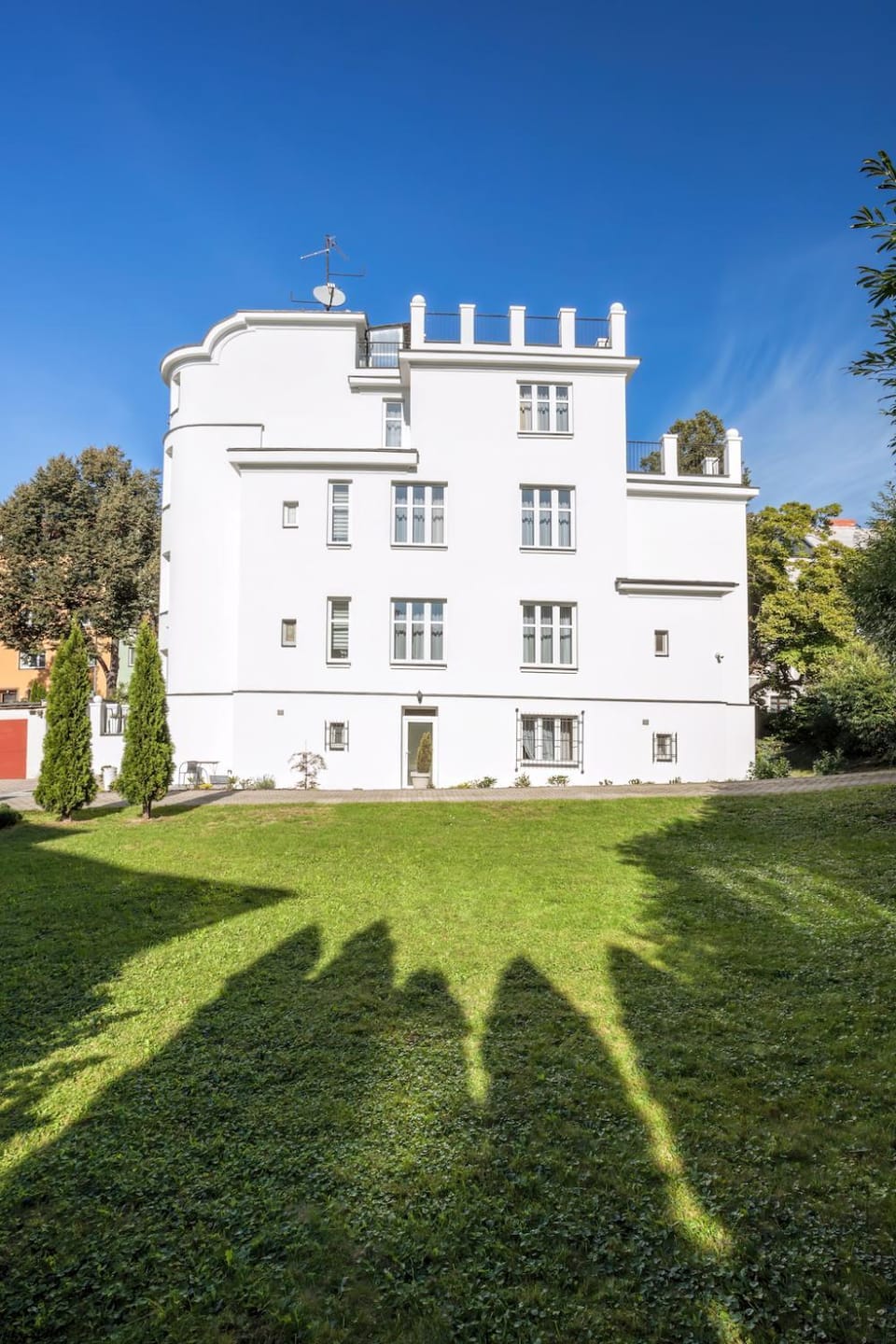 Apartments Villa Whitehouse Apartment in Czechia