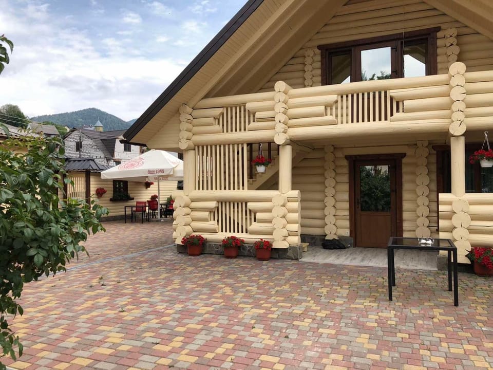 Smerekova Hata Bed and Breakfast in Ukraine