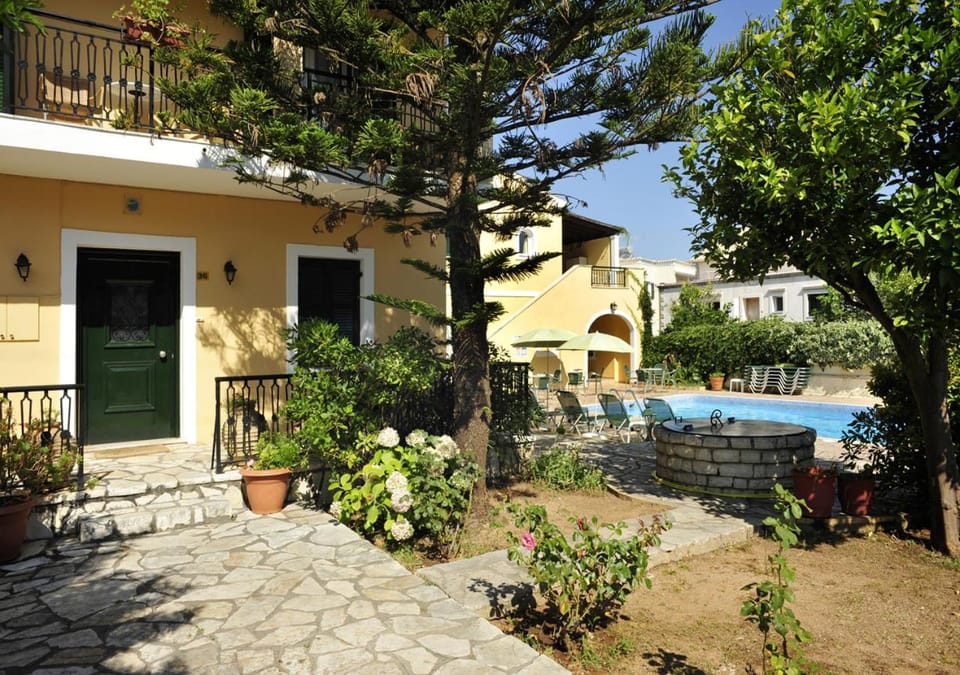Property building, Garden