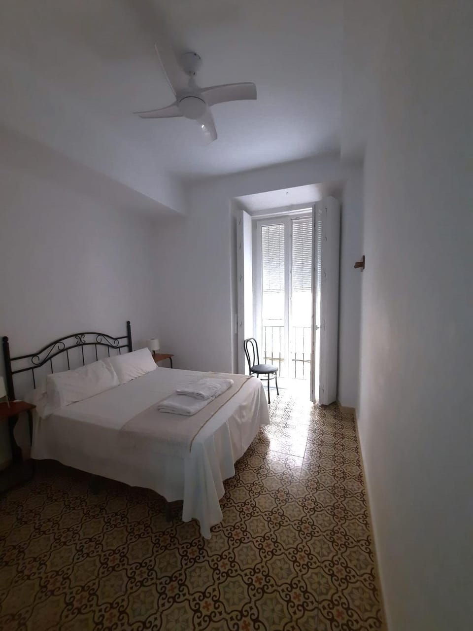 Pensión Las Cuatro Naciones Bed and Breakfast in Cadiz