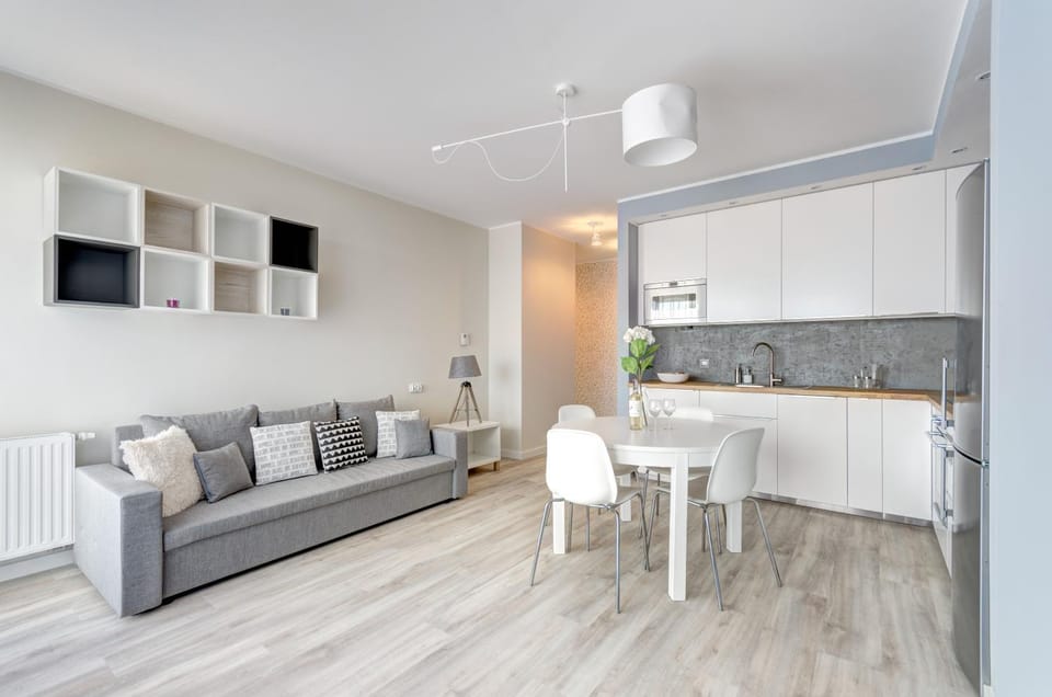 Balcony/Terrace, Kitchen or kitchenette, Living room, Dining area