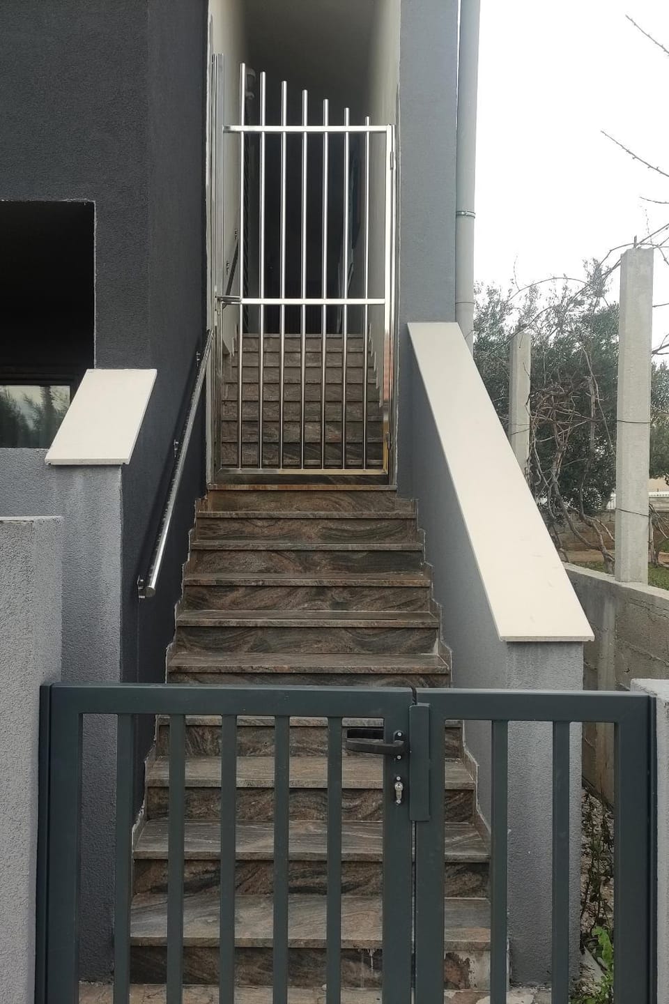 Location, children, Family