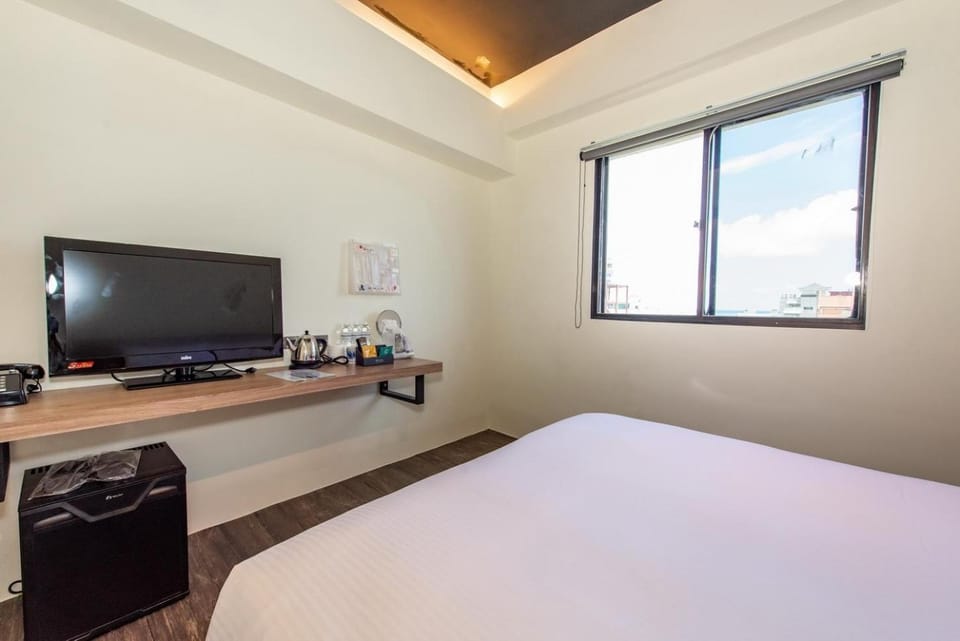 TV and multimedia, Bedroom