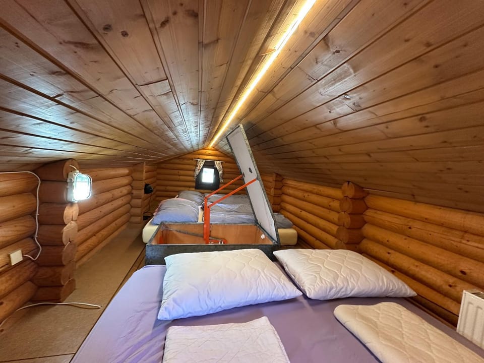 Gemütliche Blockhütte in Wiennähe Chalet in Austria