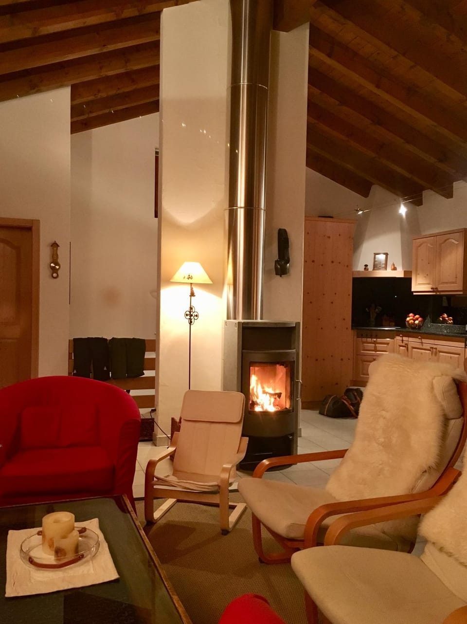 Living room, Seating area, oven