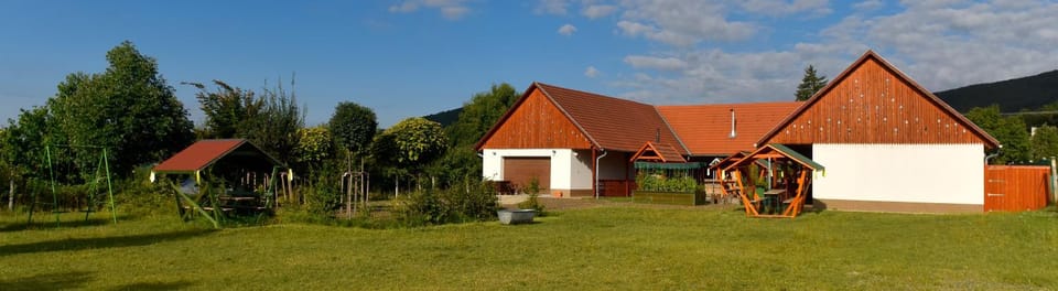 Property building, Garden