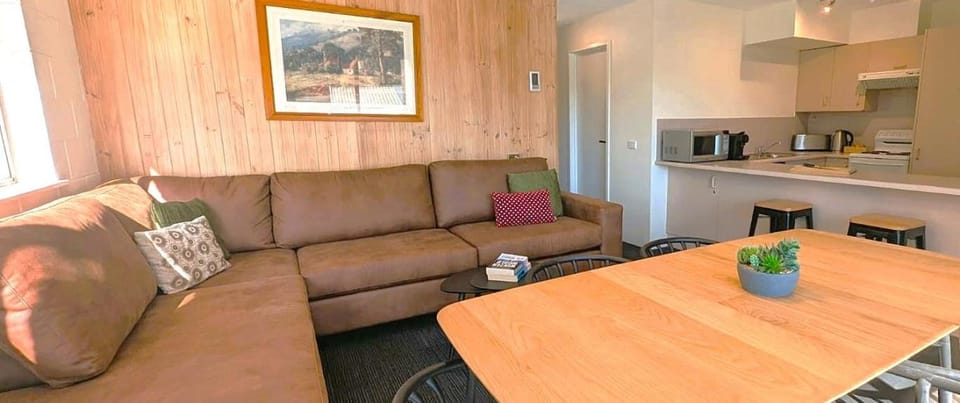 Alpine View Apartments Apartment hotel in Falls Creek