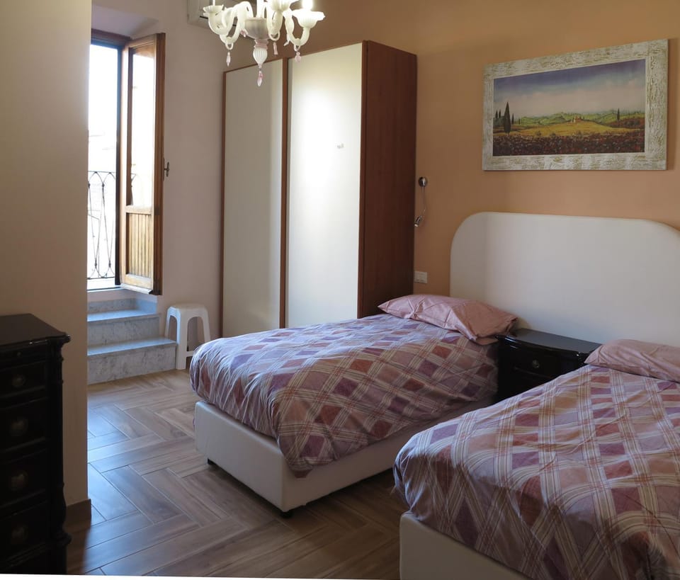Property building, Bed