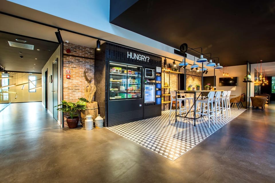 Lobby or reception, On site