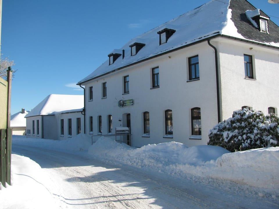Facade/entrance, Winter