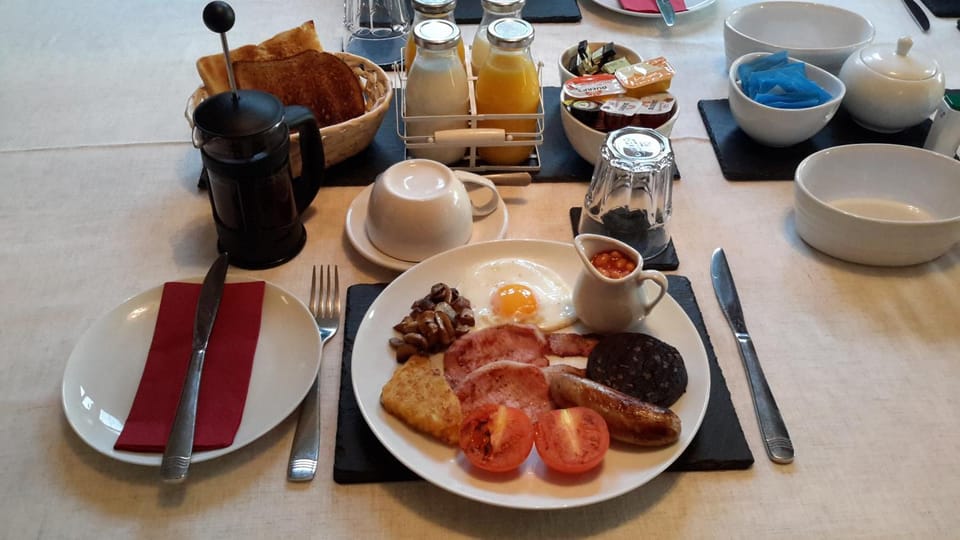 Food and drinks, Food, Breakfast, English/Irish breakfast, Non alcoholic drinks
