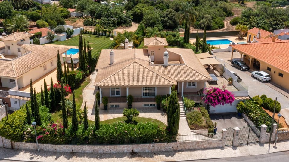 Fonte Santa Villa Villa in Quarteira