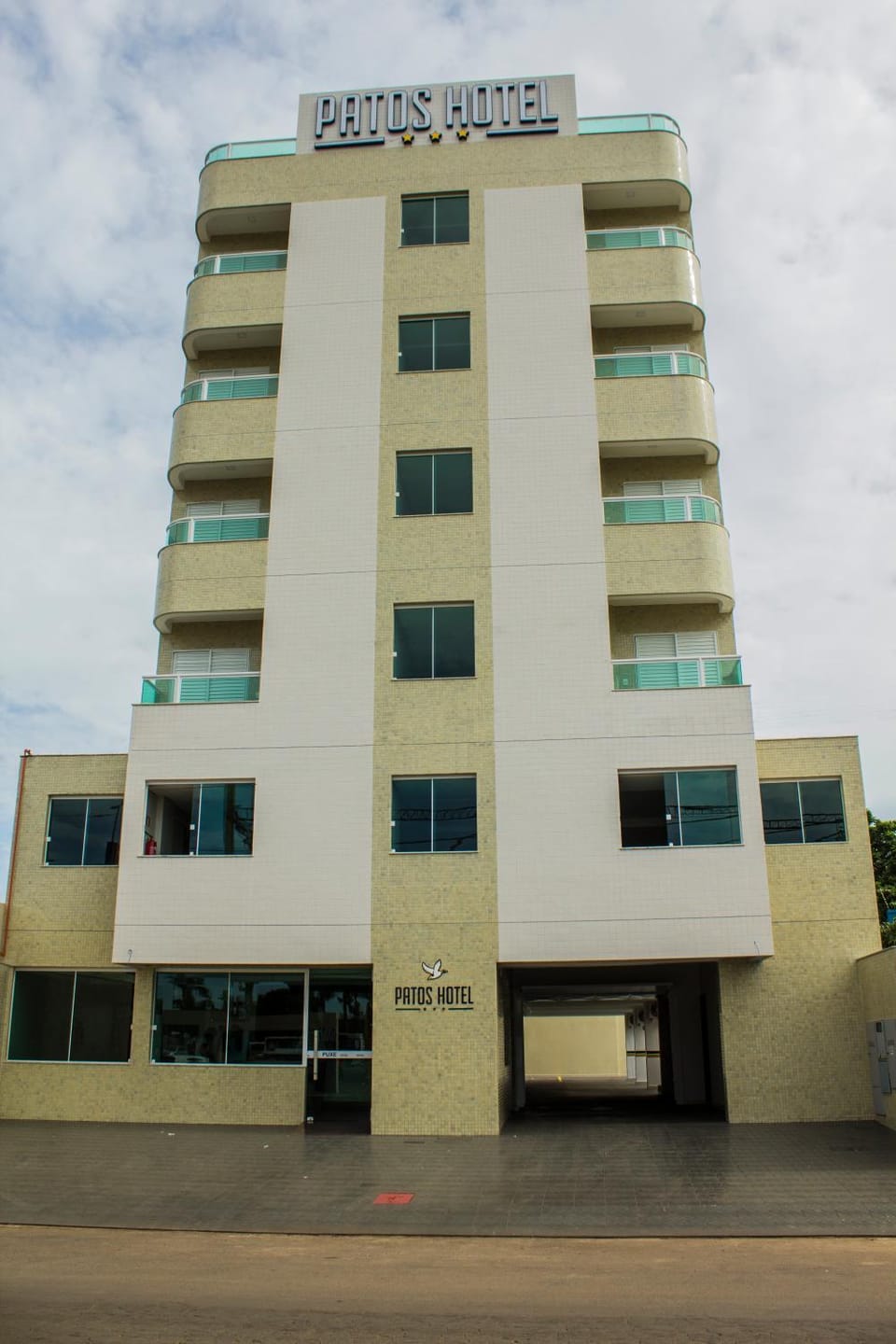 Property building, Facade/entrance