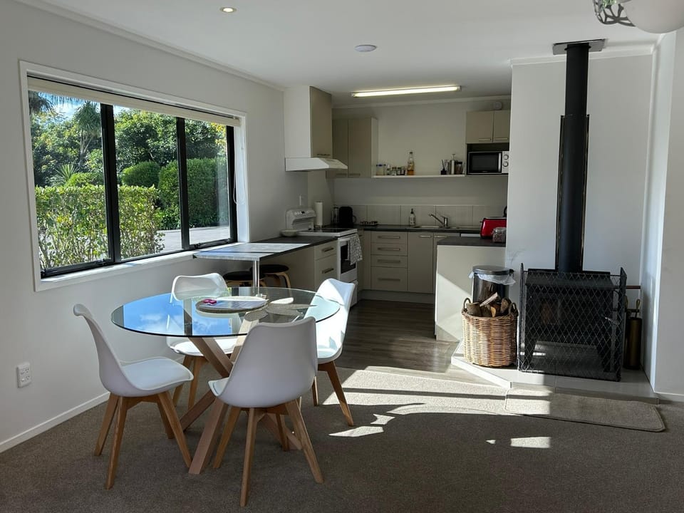 Baybell Lodge Bed and Breakfast in Tauranga